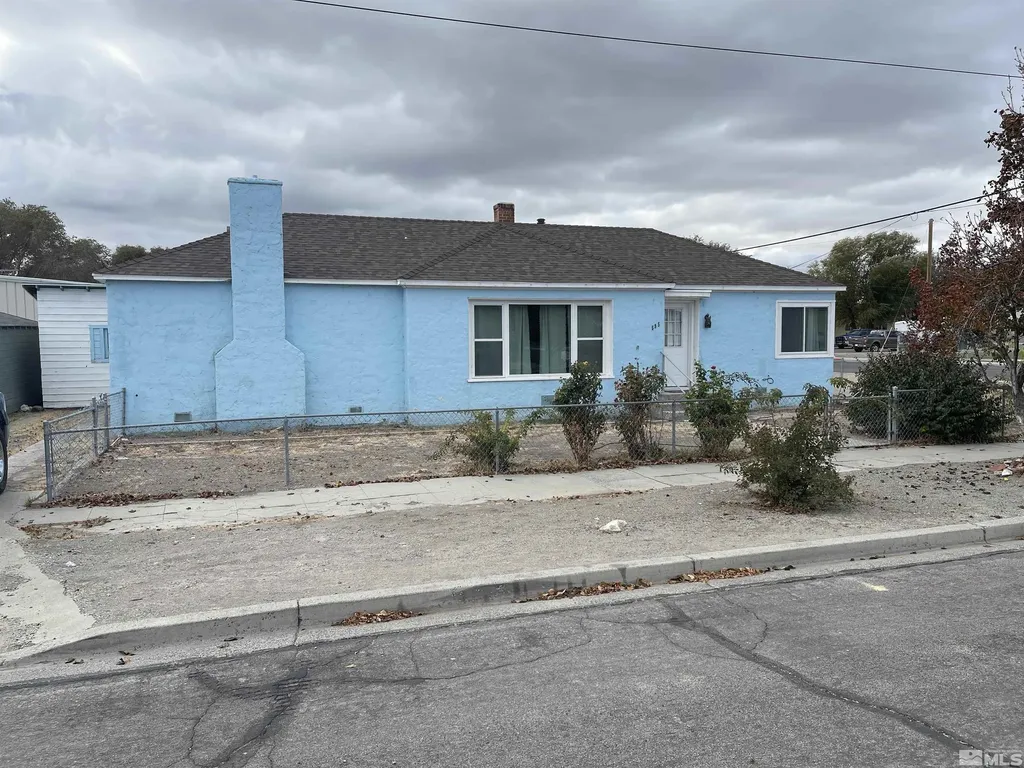 595 Taylor Lovelock NV 89419
