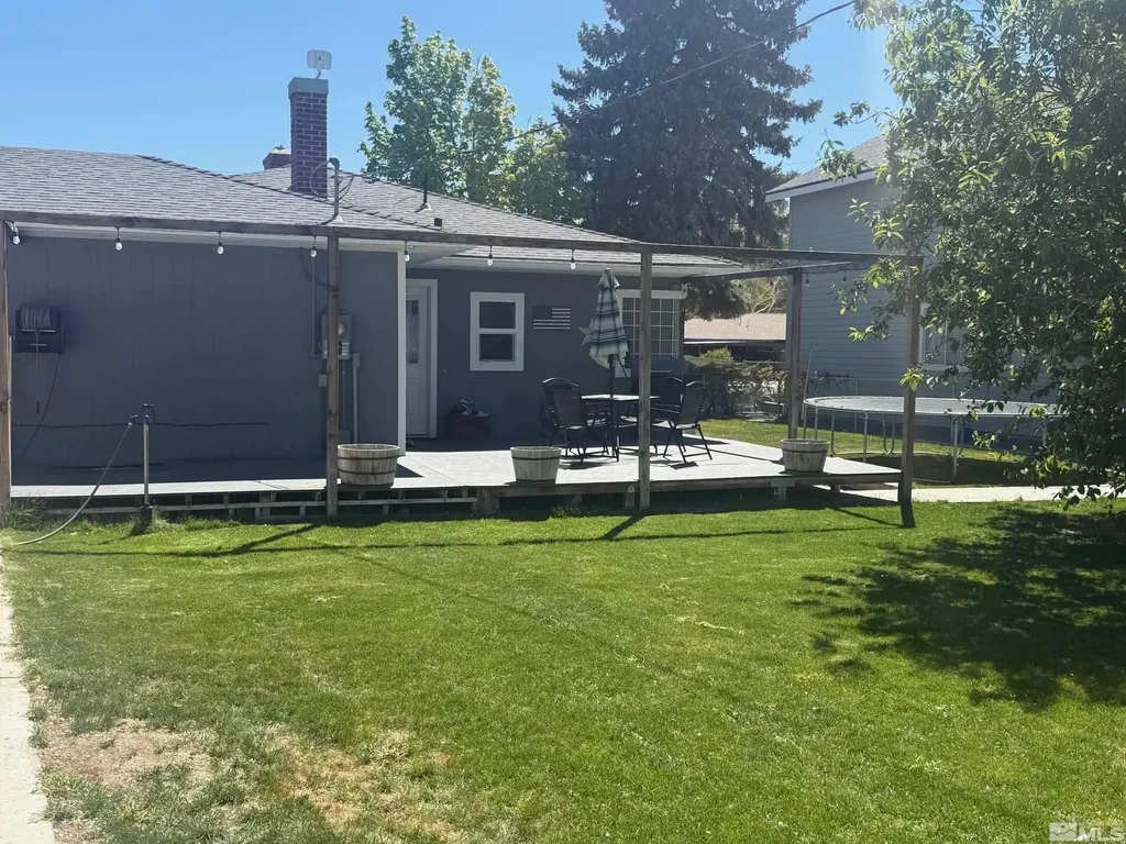 1645 Central Lovelock NV 89419