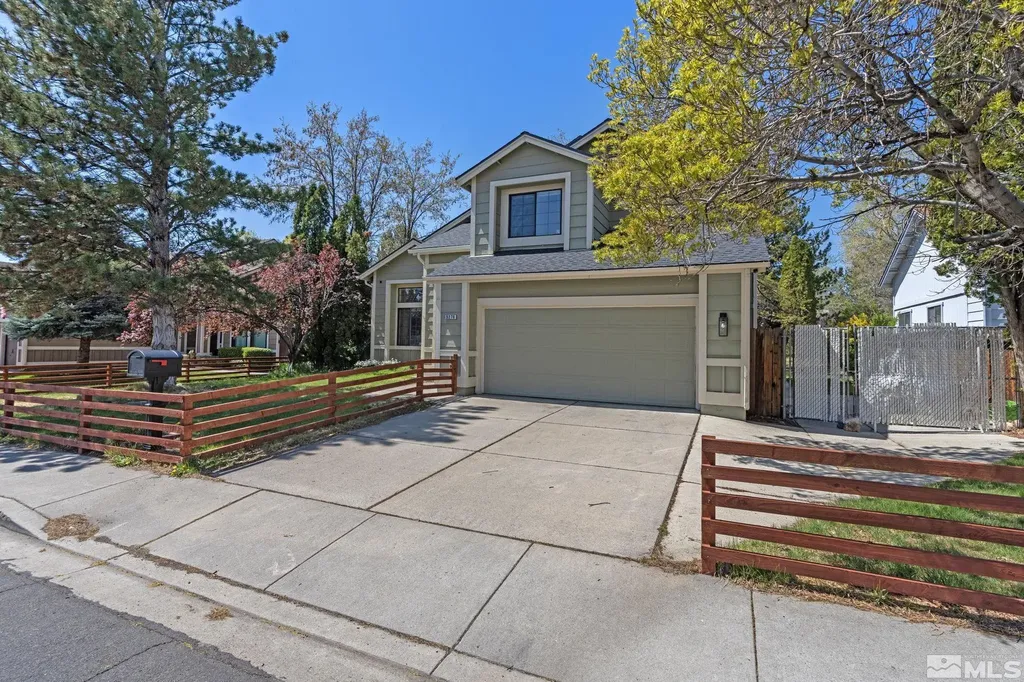 5276 Simons Reno NV 89523