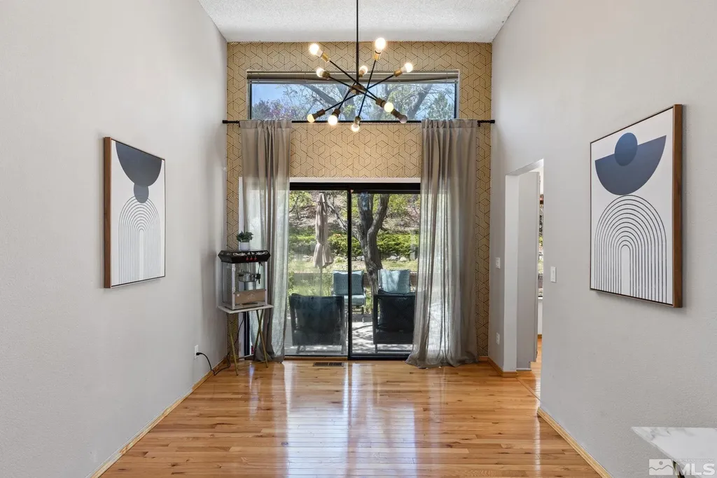 5276 Simons Reno NV 89523