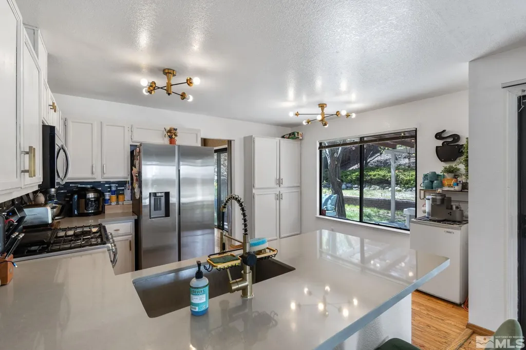5276 Simons Reno NV 89523