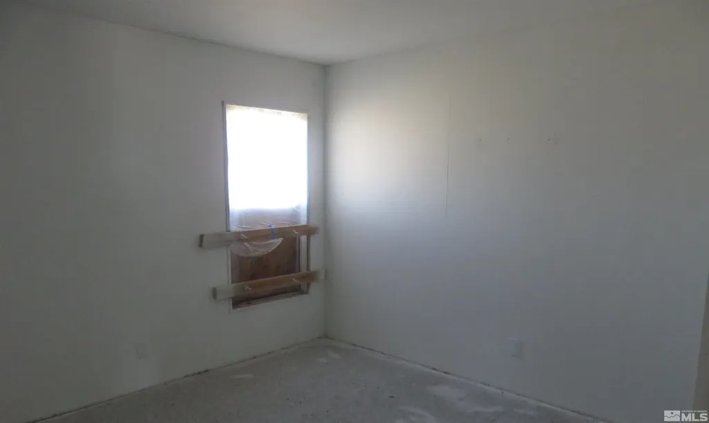 15 Ny Jo Yerington NV 89447