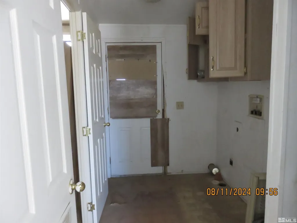 15 Ny Jo Yerington NV 89447