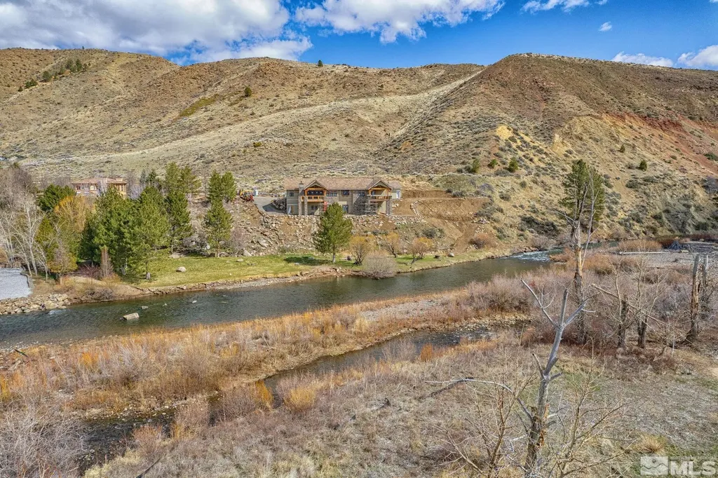 405 River Pines Verdi NV 89439