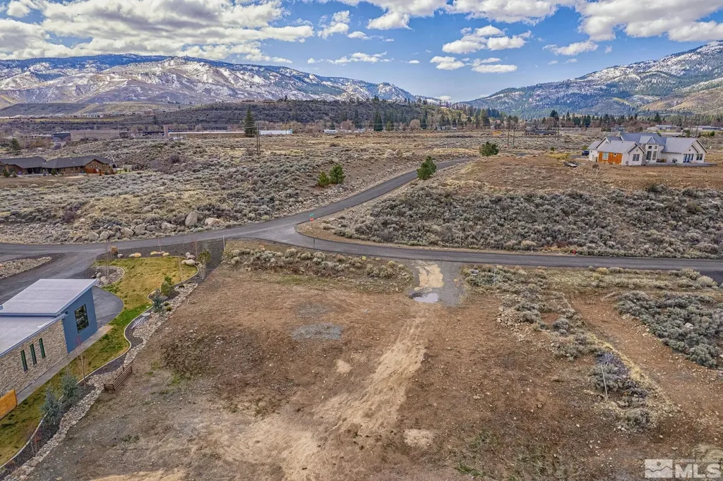405 River Pines Verdi NV 89439