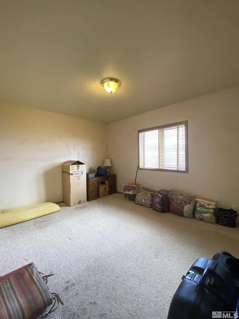686 Castle Winnemucca NV 89445