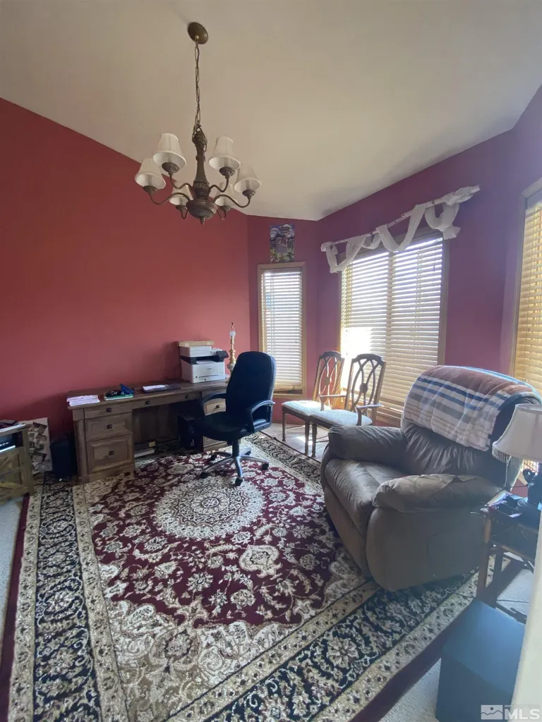 686 Castle Winnemucca NV 89445