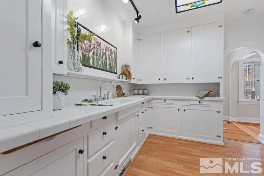 543 California Reno NV 89509