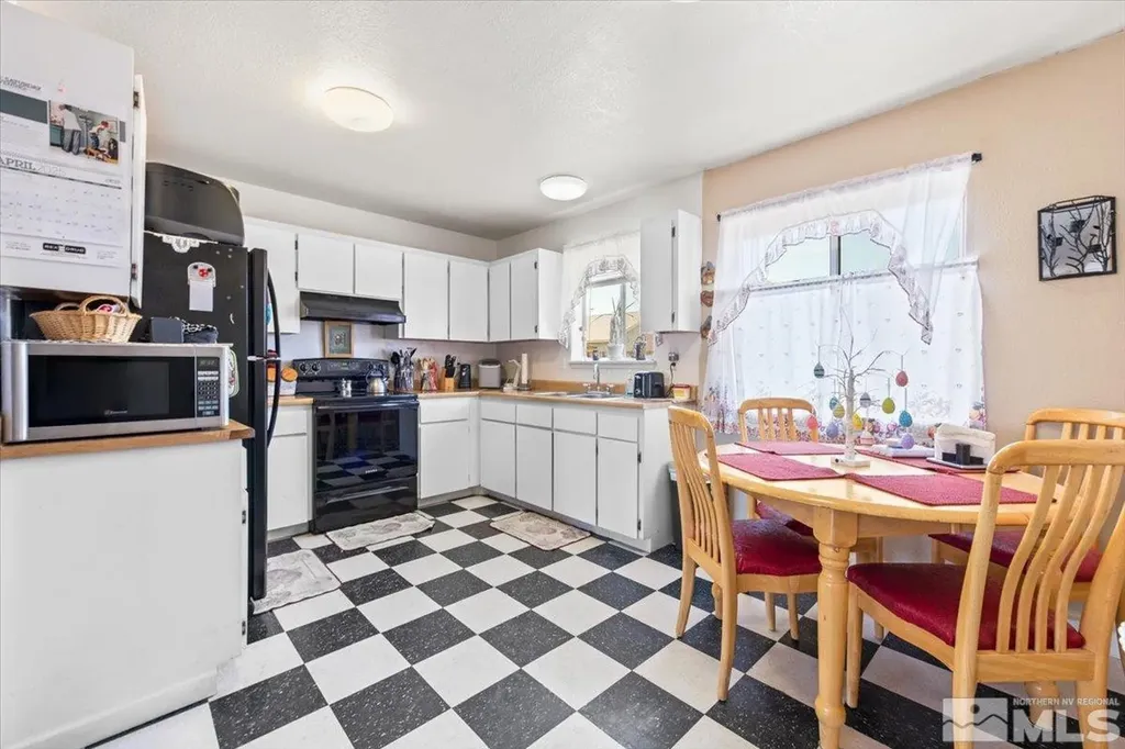 411 Paul Yerington NV 89447