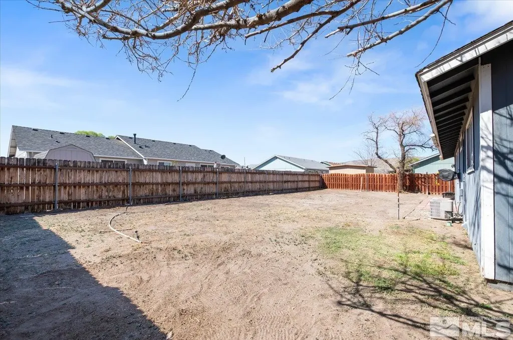 411 Paul Yerington NV 89447