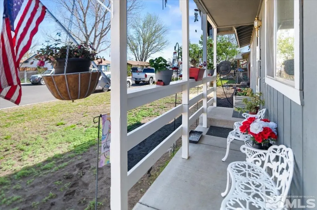 411 Paul Yerington NV 89447