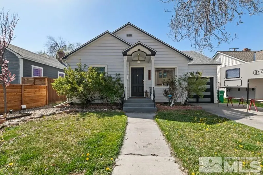 1451 Forest Reno NV 89509