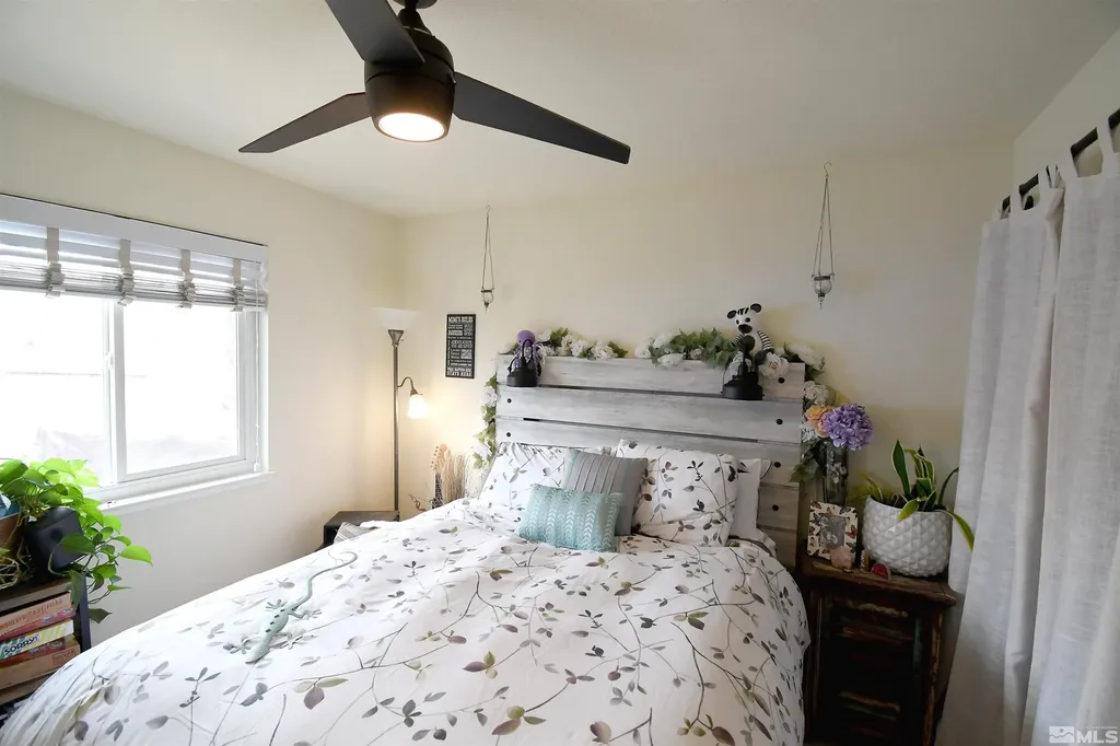 8653 Piper Reno NV 89506