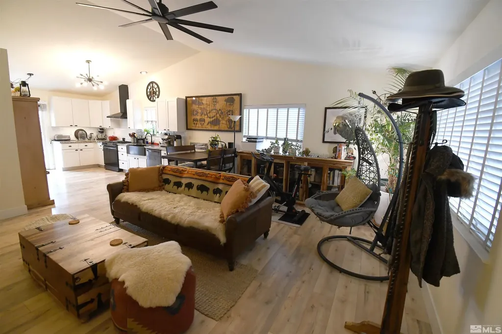 8653 Piper Reno NV 89506