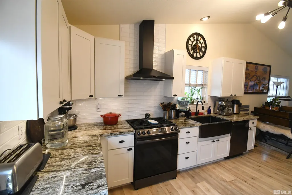 8653 Piper Reno NV 89506