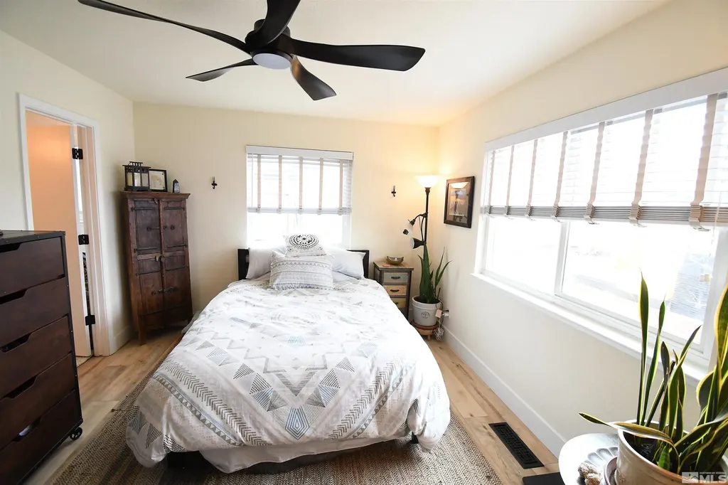 8653 Piper Reno NV 89506