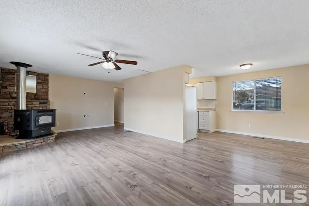 68 Zircon Reno NV 89521