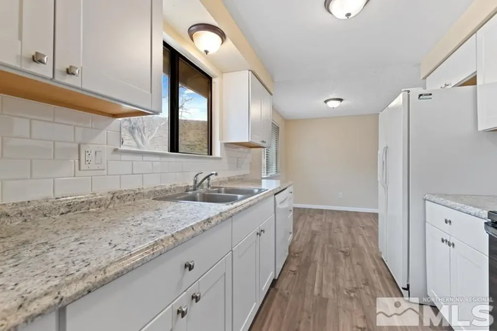 68 Zircon Reno NV 89521