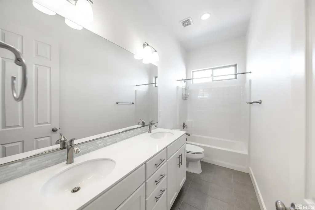 11691 Hacienda Ridge Sparks NV 89441