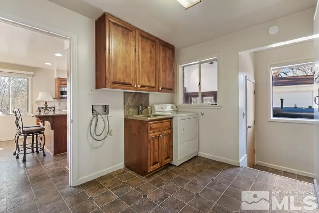 2250 Foothill Reno NV 89511