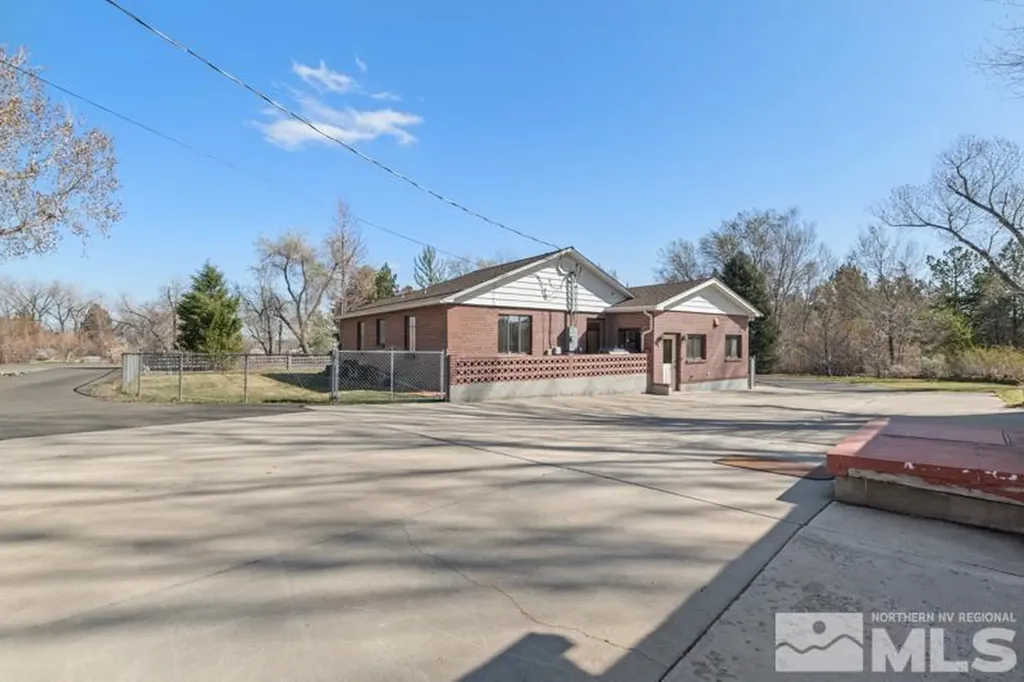 2250 Foothill Reno NV 89511