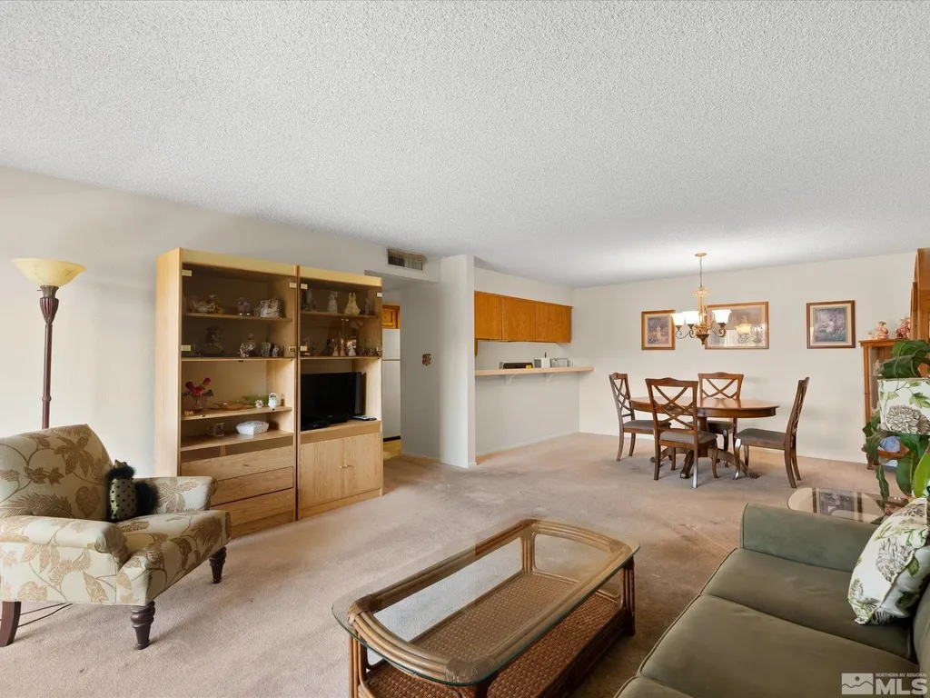 2845 Idlewild Reno NV 89509