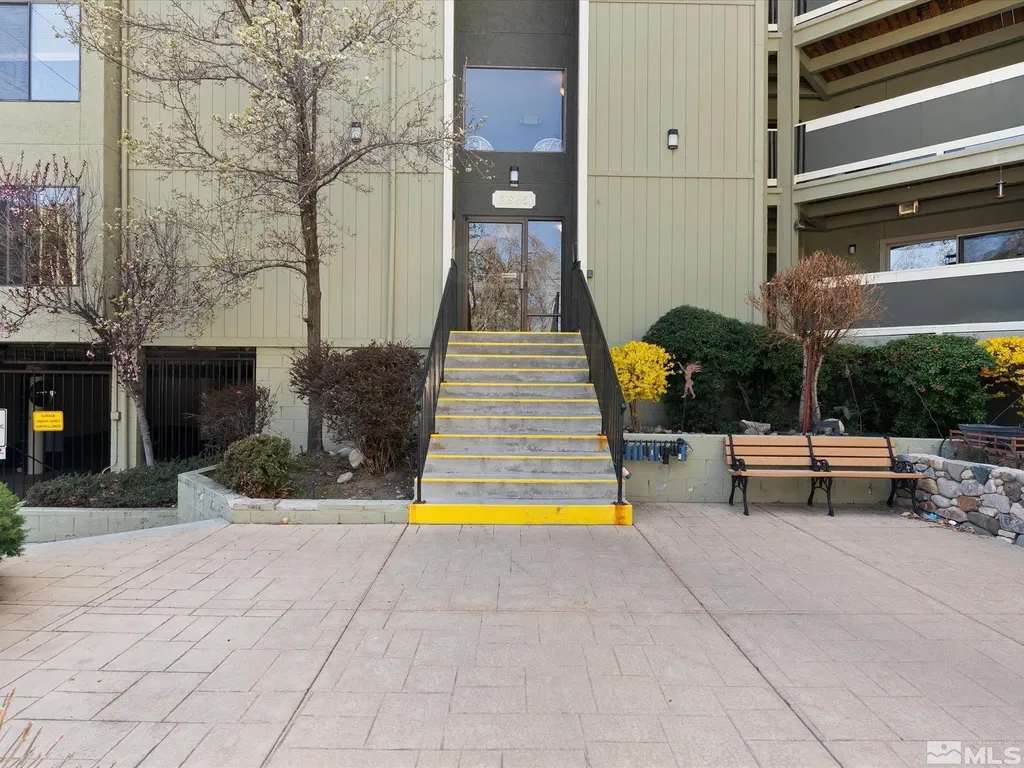 2845 Idlewild Reno NV 89509