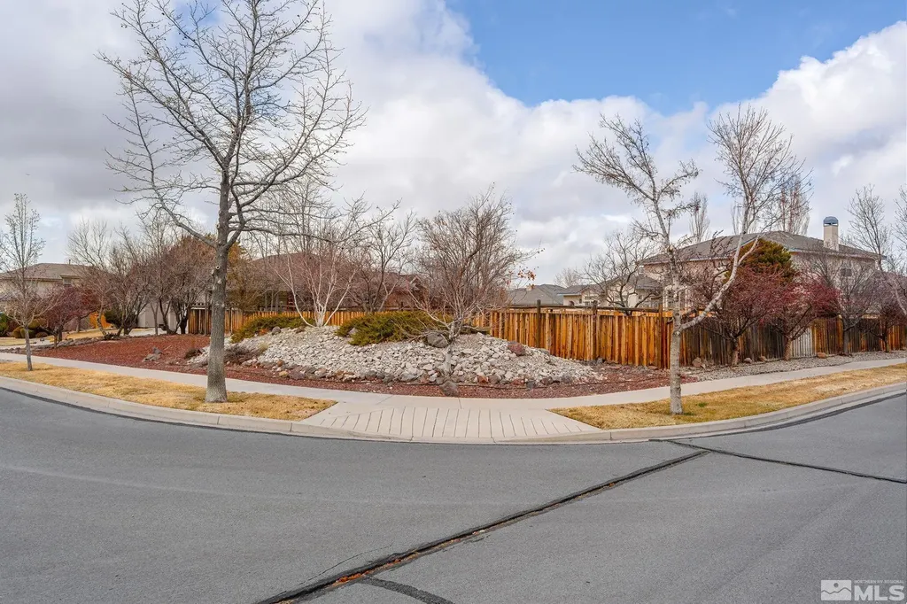 2850 Billie Dove Sparks NV 89436