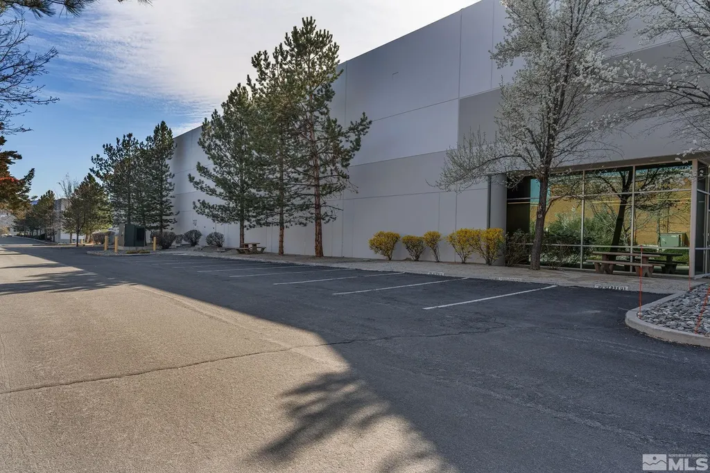 12815 Old Virginia Reno NV 89521