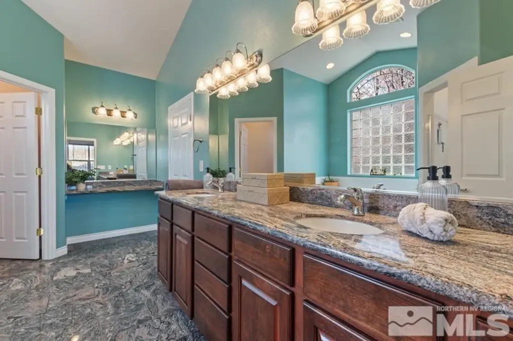 12620 Silver Wolf Reno NV 89511