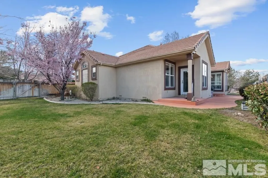 12620 Silver Wolf Reno NV 89511