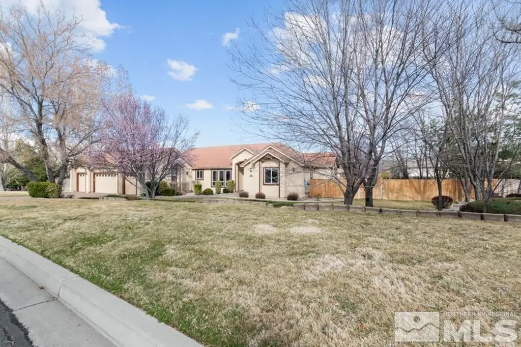 12620 Silver Wolf Reno NV 89511