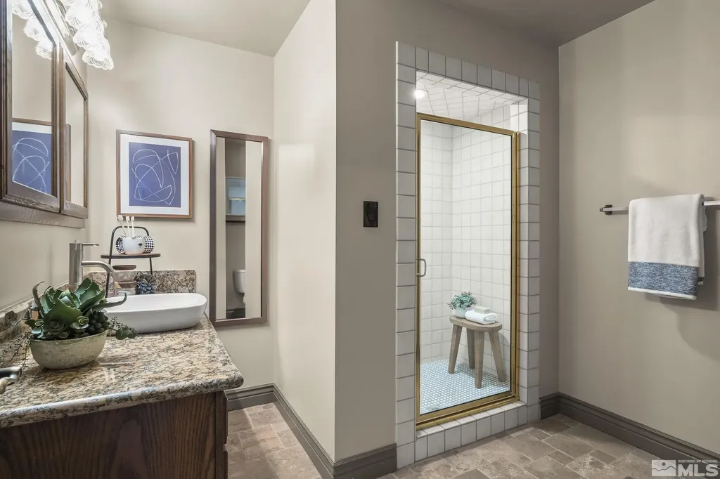 4840 Keshmiri Reno NV 89519