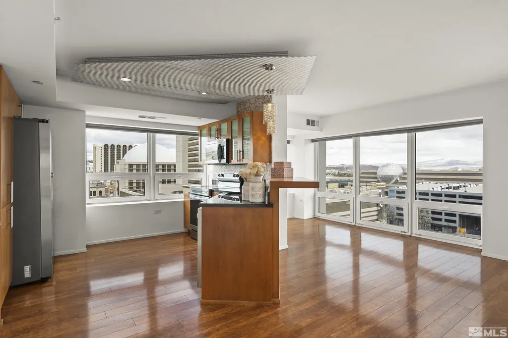 255 Sierra Reno NV 89501
