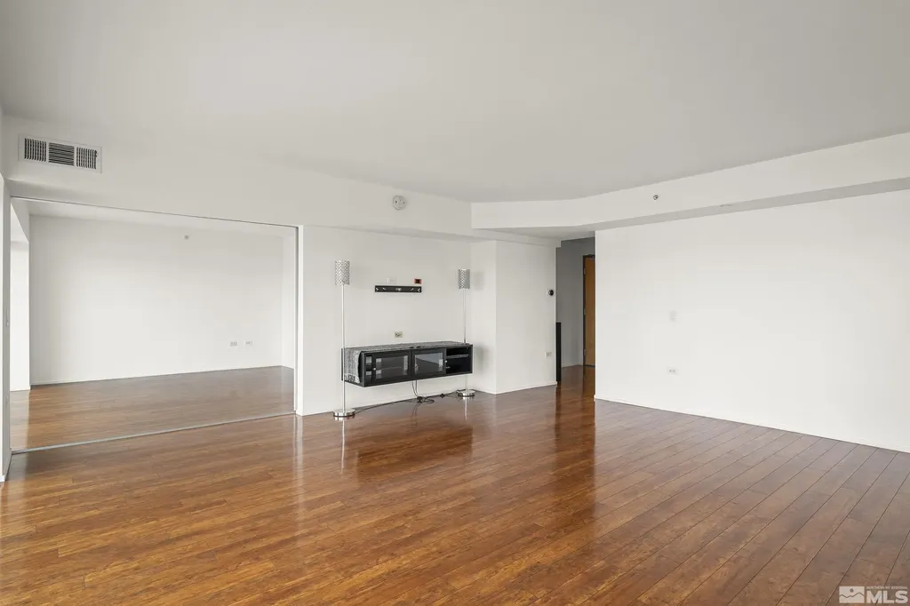 255 Sierra Reno NV 89501