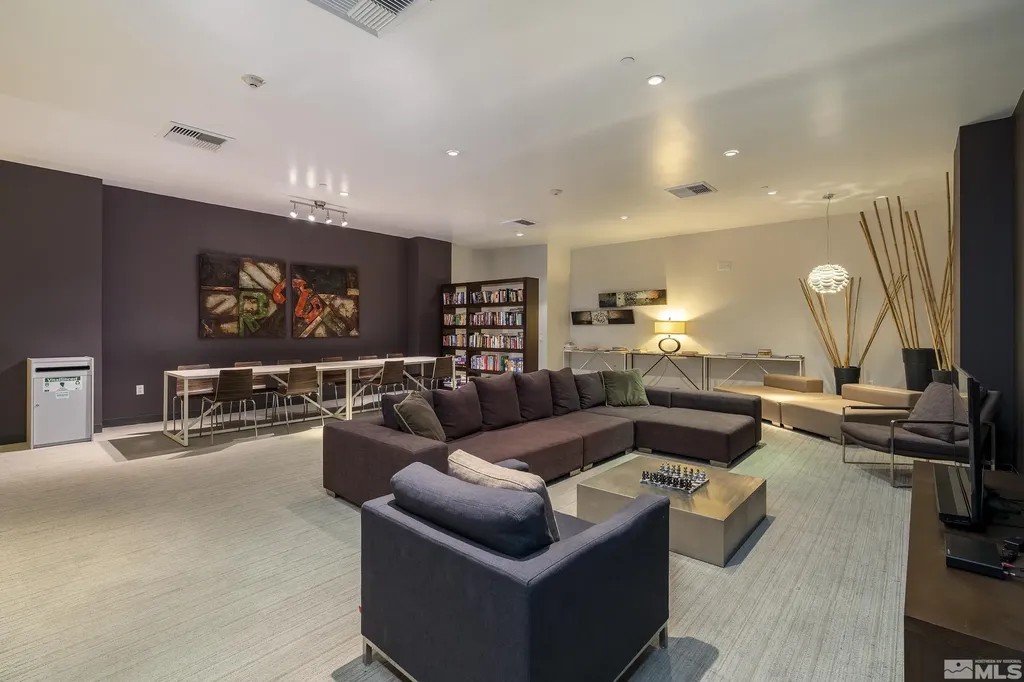 255 Sierra Reno NV 89501