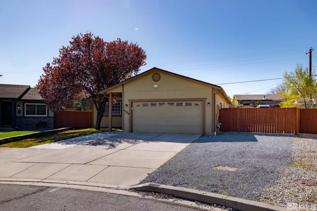 6225 Choctaw Sun Valley NV 89433