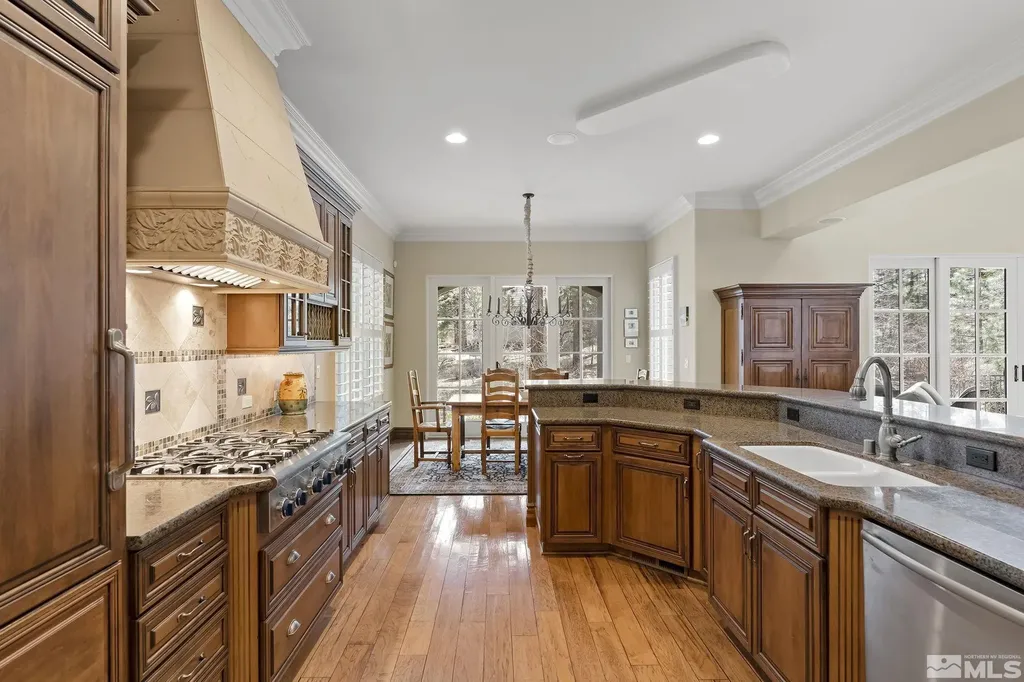 6554 Champetre Reno NV 89511