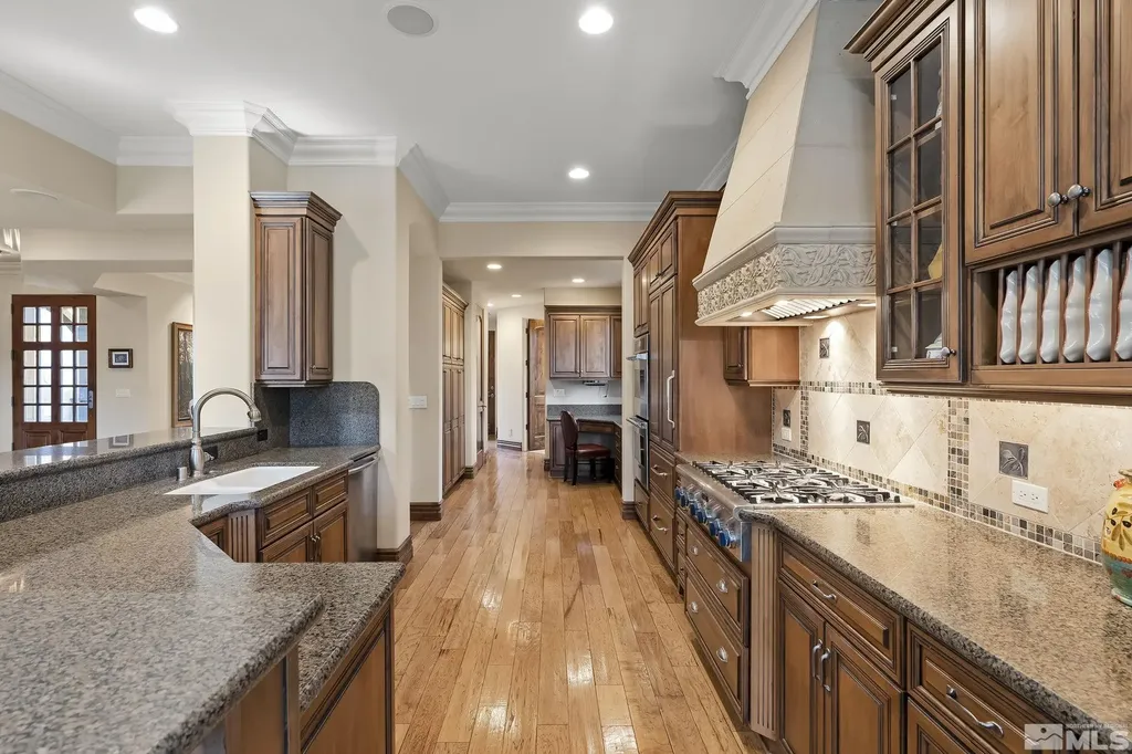 6554 Champetre Reno NV 89511