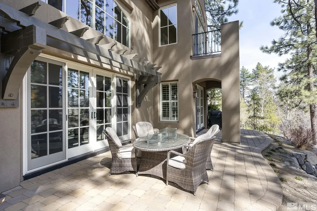 6554 Champetre Reno NV 89511