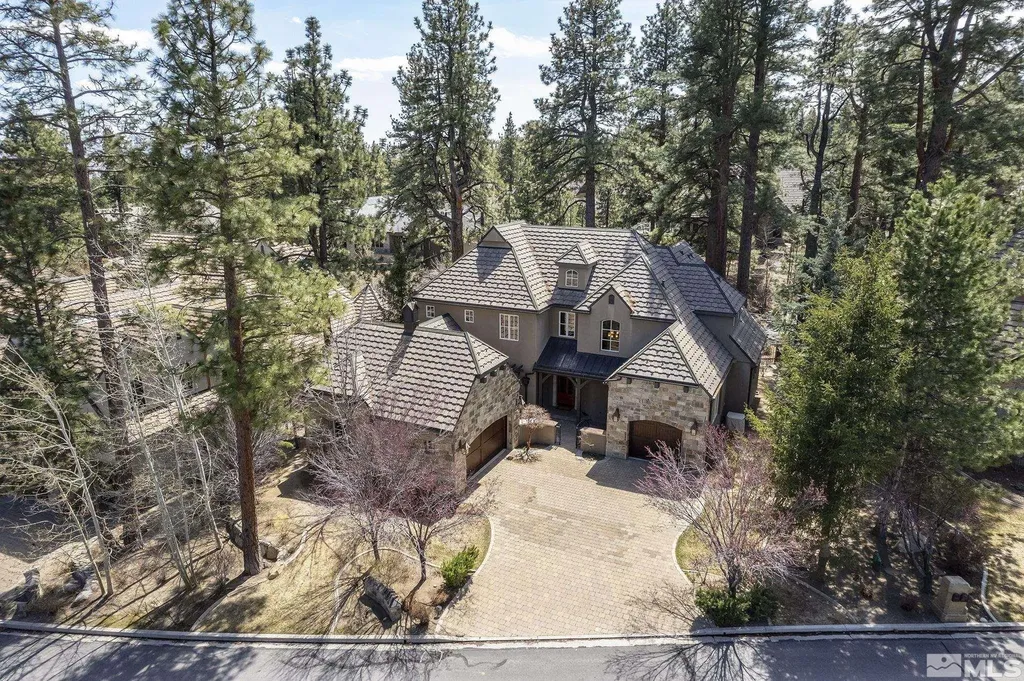 6554 Champetre Reno NV 89511
