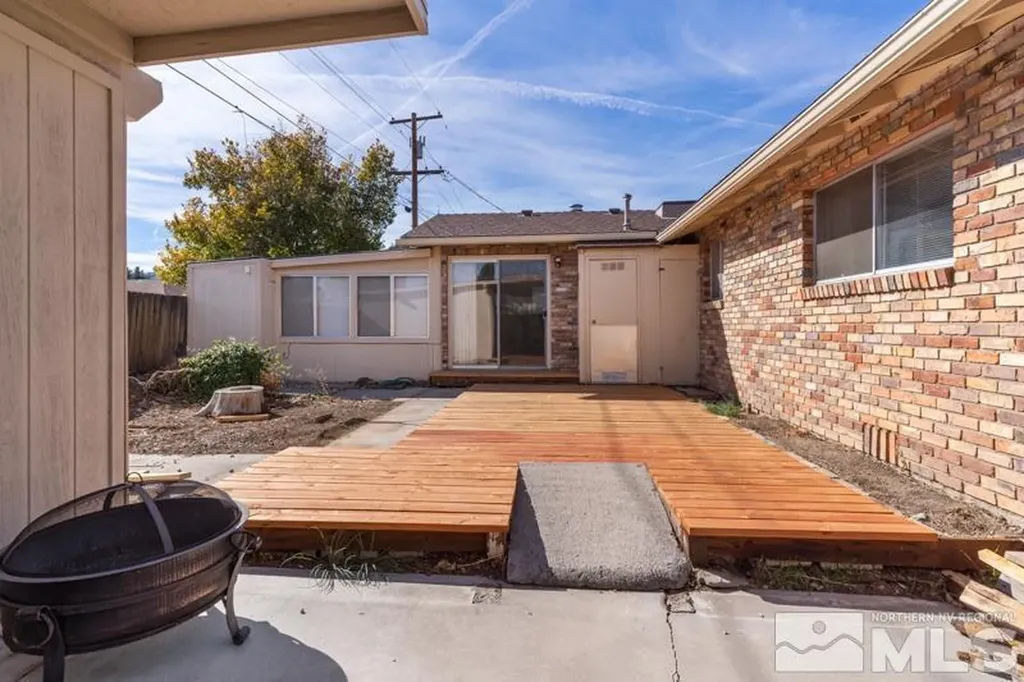 613 Ivy Carson City NV 89703