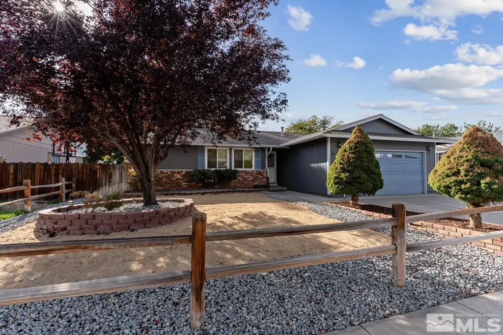 3157 Montezuma Sparks NV 89434