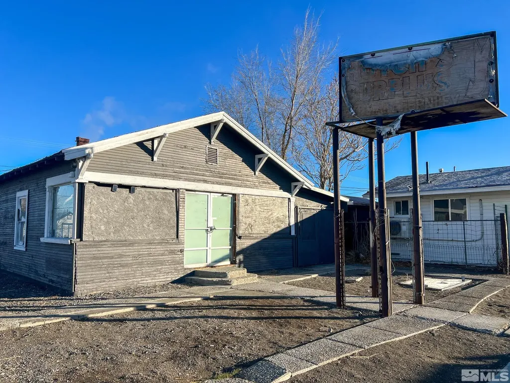 70 Main Fernley NV 89408