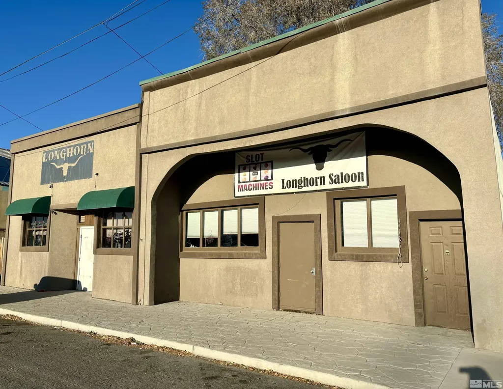 925 & 935 Broadway Lovelock NV 89419