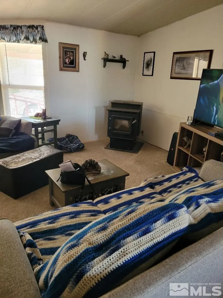 4280 Deodar Silver Springs NV 89429
