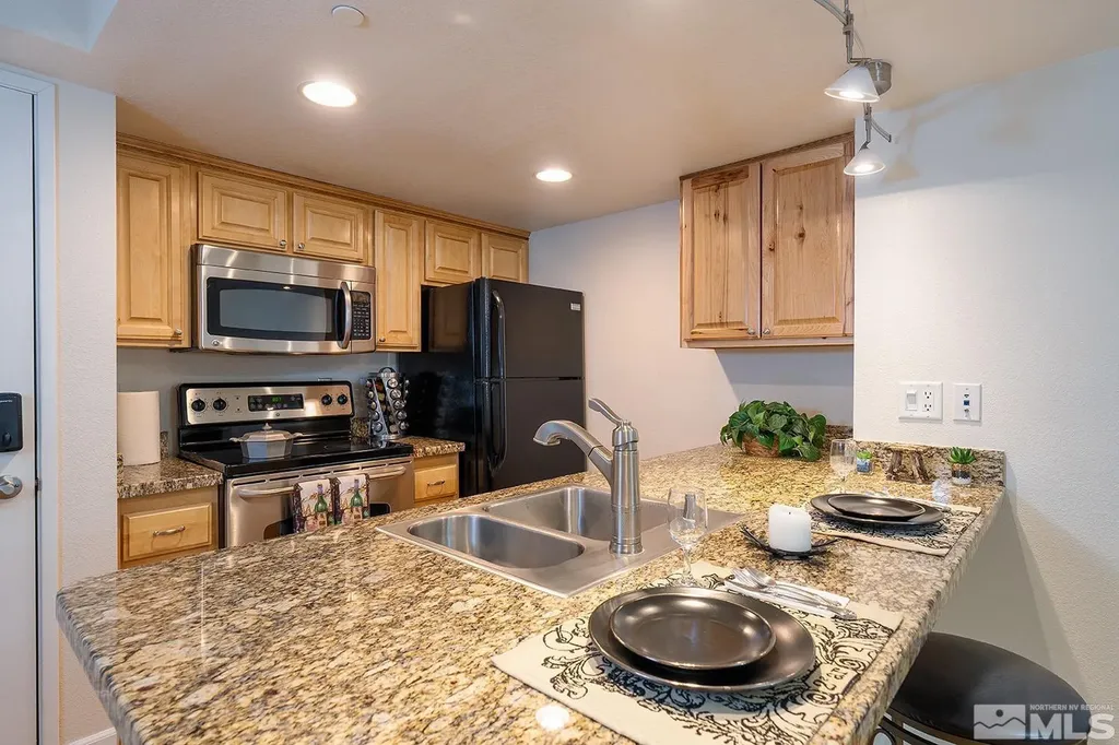 450 Arlington Reno NV 89503