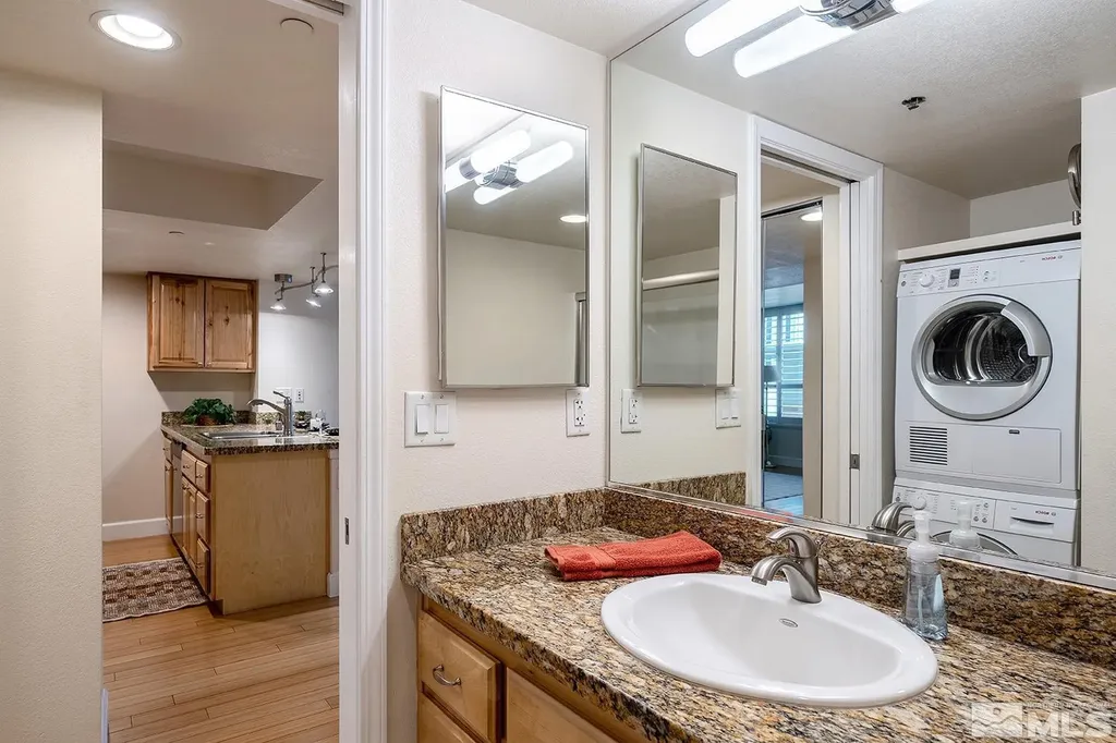 450 Arlington Reno NV 89503