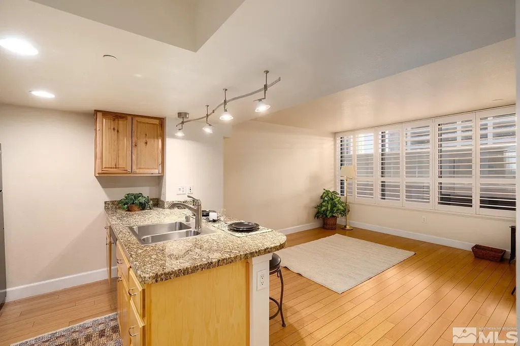 450 Arlington Reno NV 89503