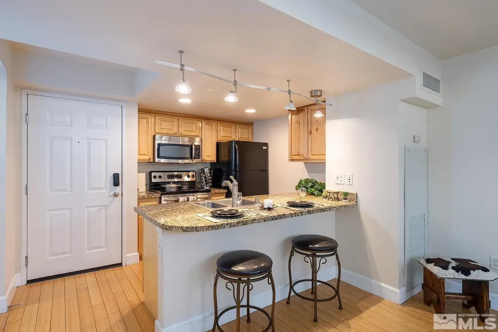 450 Arlington Reno NV 89503